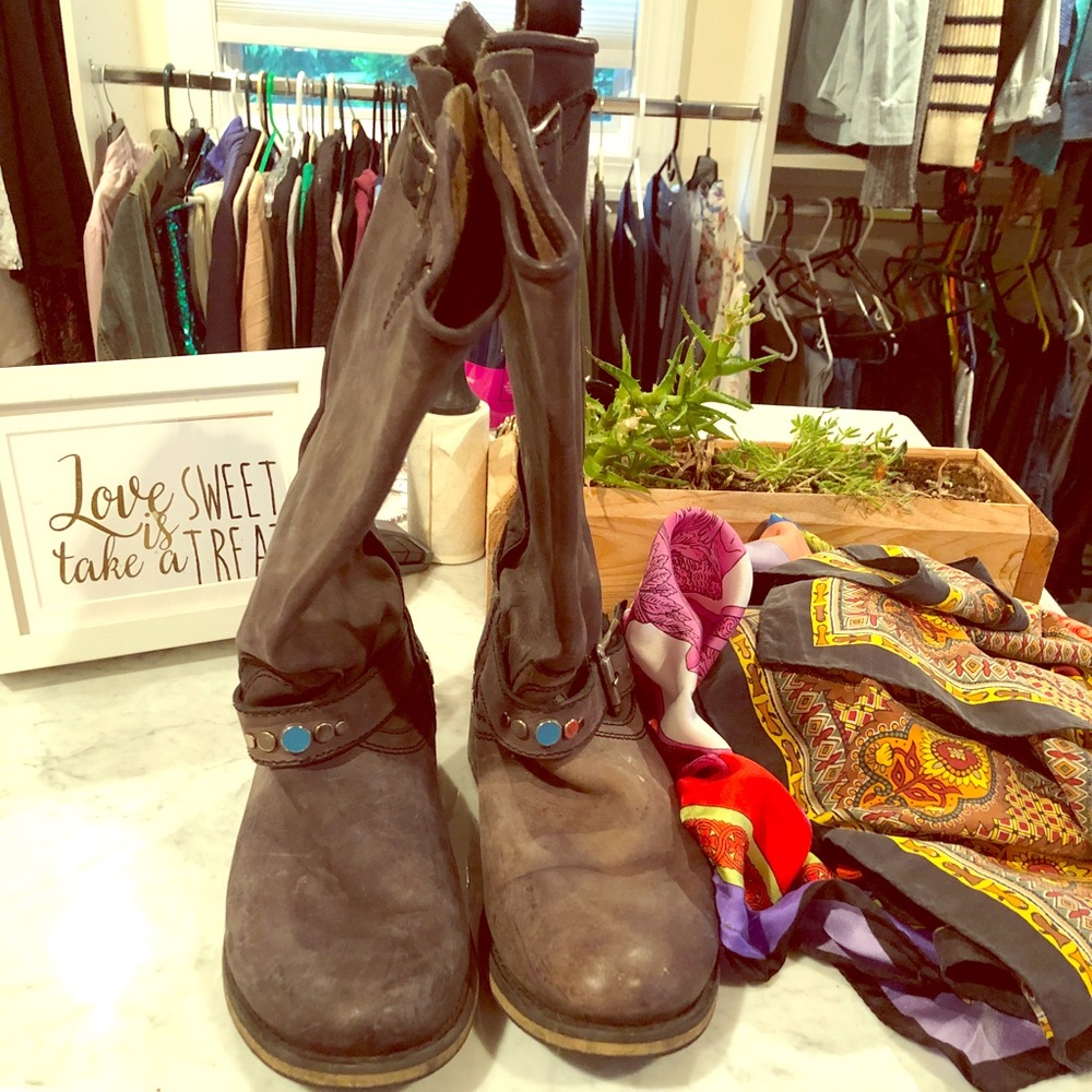 Steve Madden calf length cowboy boots 👢 💎💗